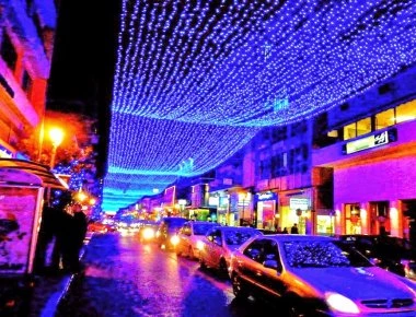 Χαμός στη φωταγώγηση του Βόλου με Φουρέιρα και Αργυρό - Μια ανακοπή και 3 λιποθυμίες (βίντεο και φώτο)